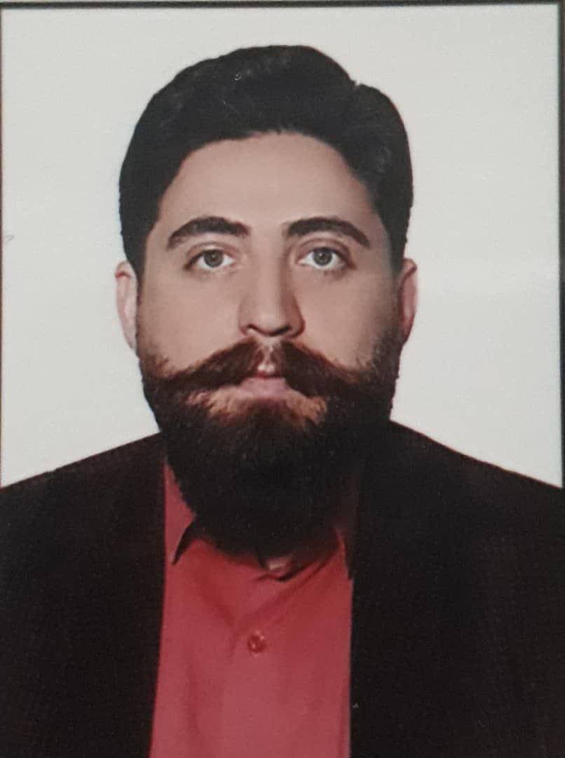 سید مصطفی وقاری اصل | مدرس آواز ایرانی، خواننده و کارشناس موسیقی